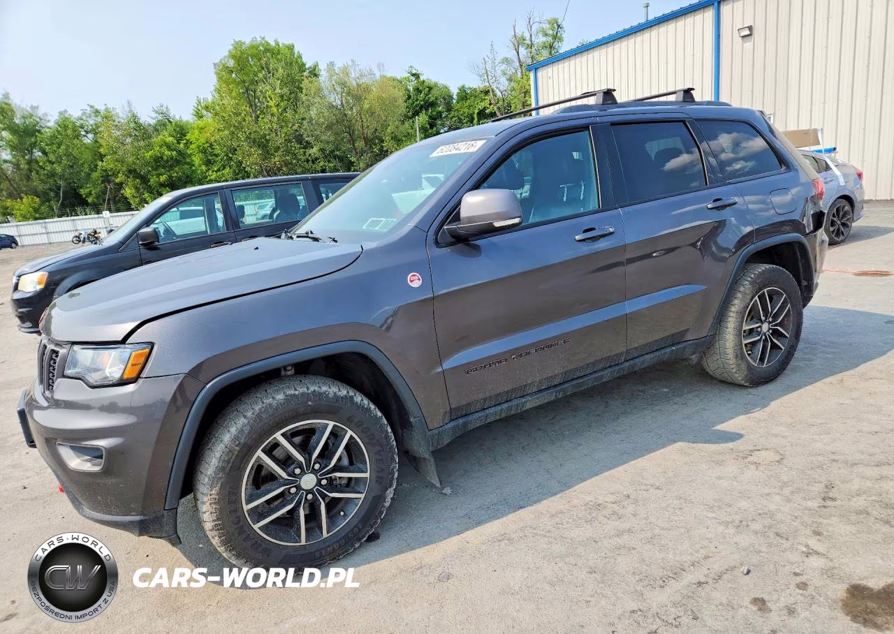 2017 Jeep Grand Cherokee Trailhawk VIN:1C4RJFLG3HC614356 - 1