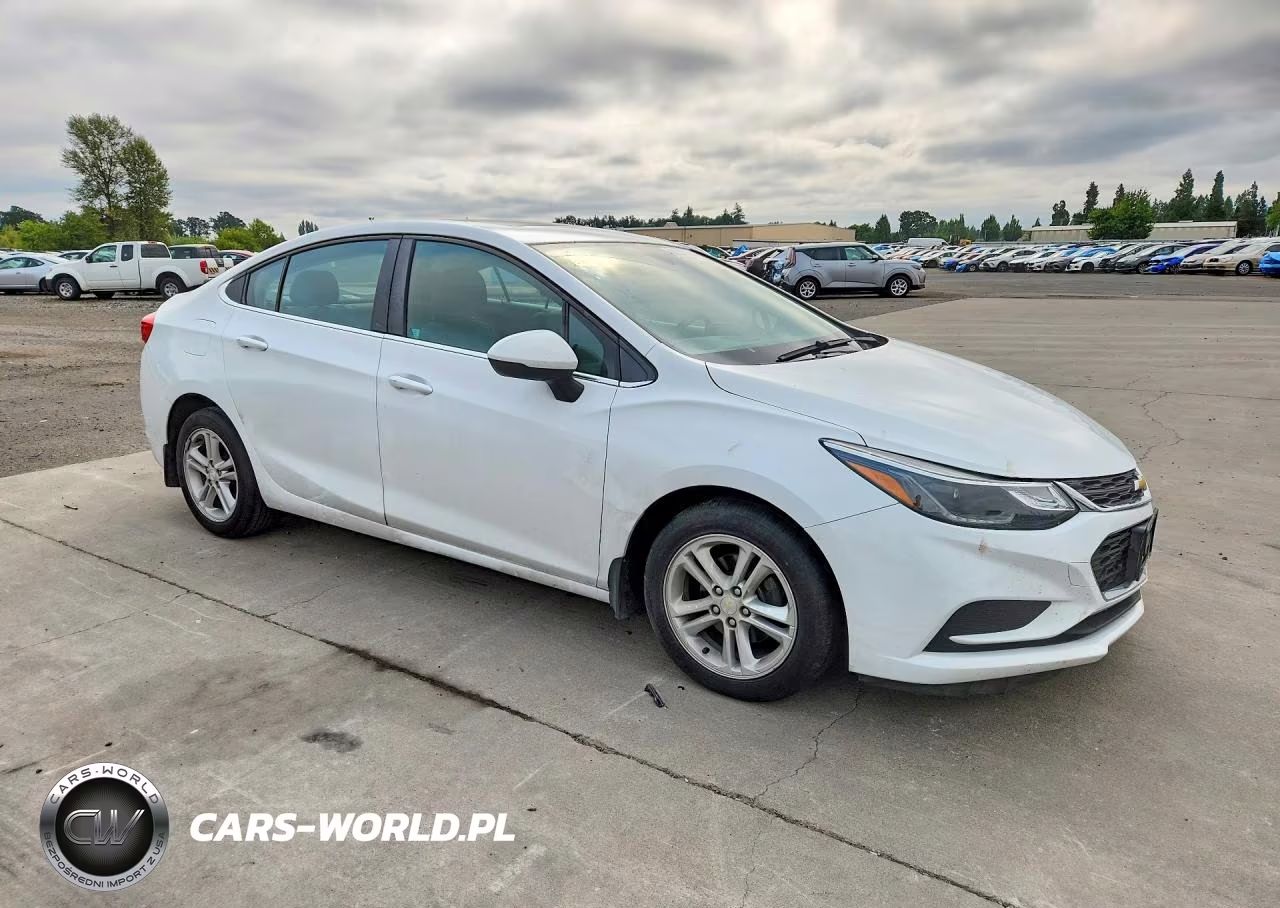 2016 Chevrolet Cruze Lt VIN:1G1BE5SM9G7311167 - 4