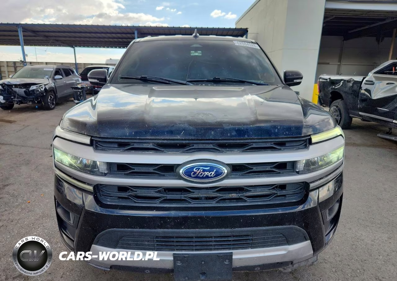 2022 Ford Expedition Xlt VIN:1FMJU1HT4NEA34882 - 5