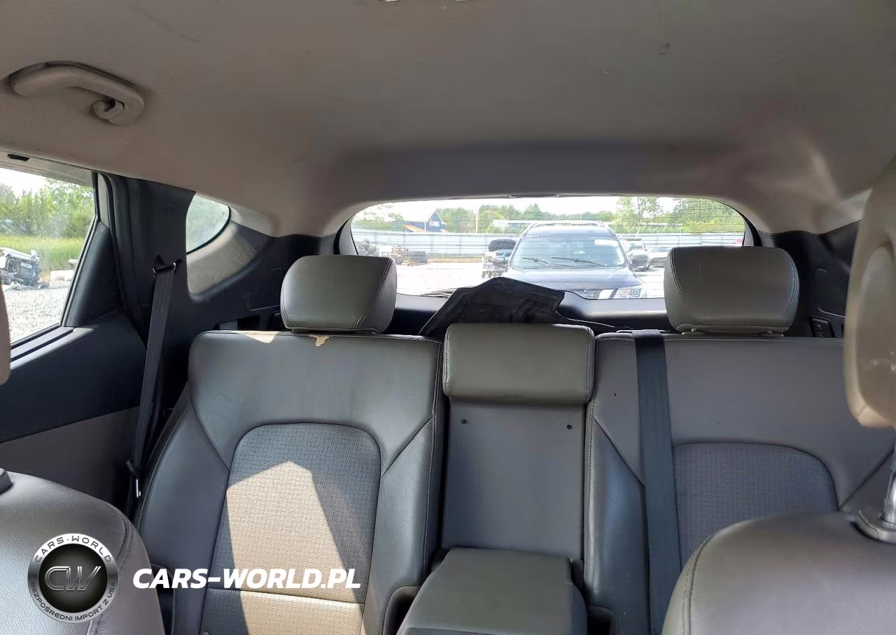 2016 Hyundai Santa Fe Sport 2.4L VIN:5XYZUDLB5GG357145 - 10