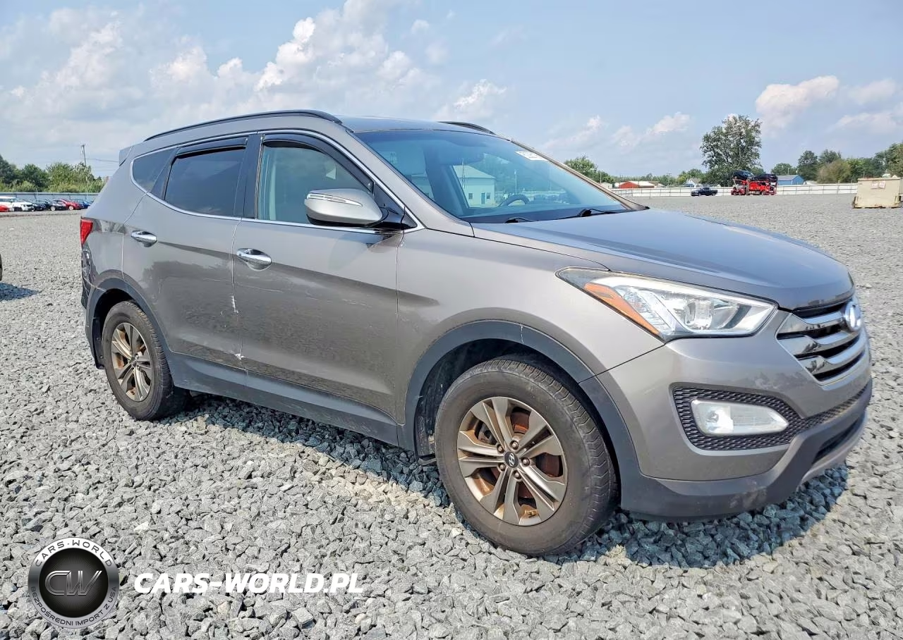 2016 Hyundai Santa Fe Sport 2.4L VIN:5XYZUDLB5GG357145 - 4