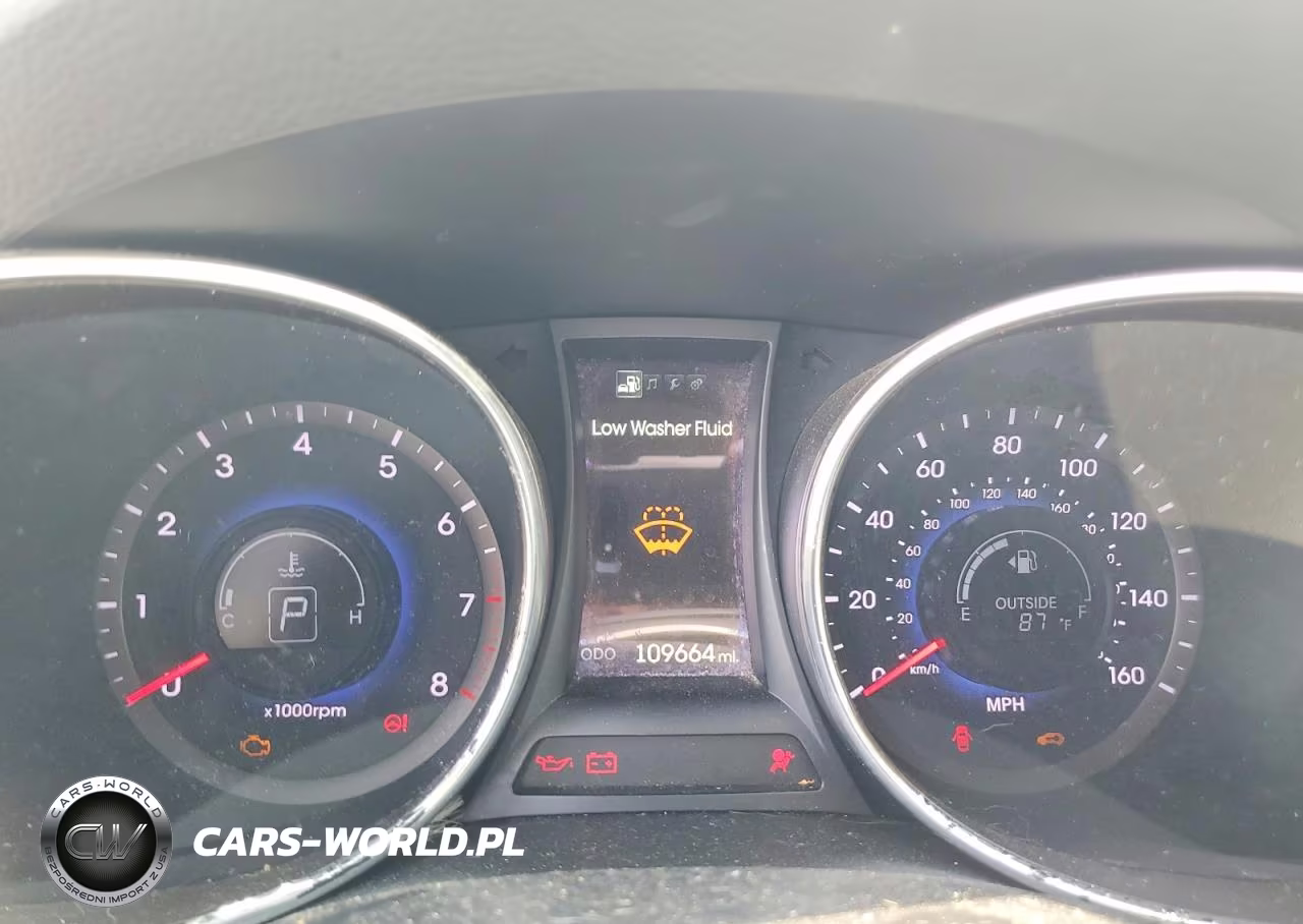 2016 Hyundai Santa Fe Sport 2.4L VIN:5XYZUDLB5GG357145 - 9