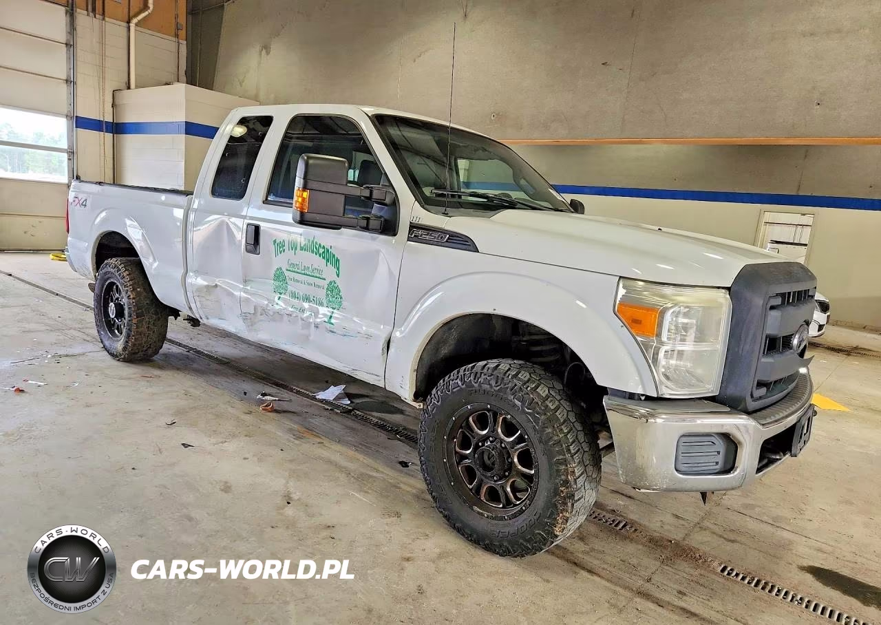 2013 Ford F250 Super Duty VIN:1FT7X2B61DEB72649 - 4