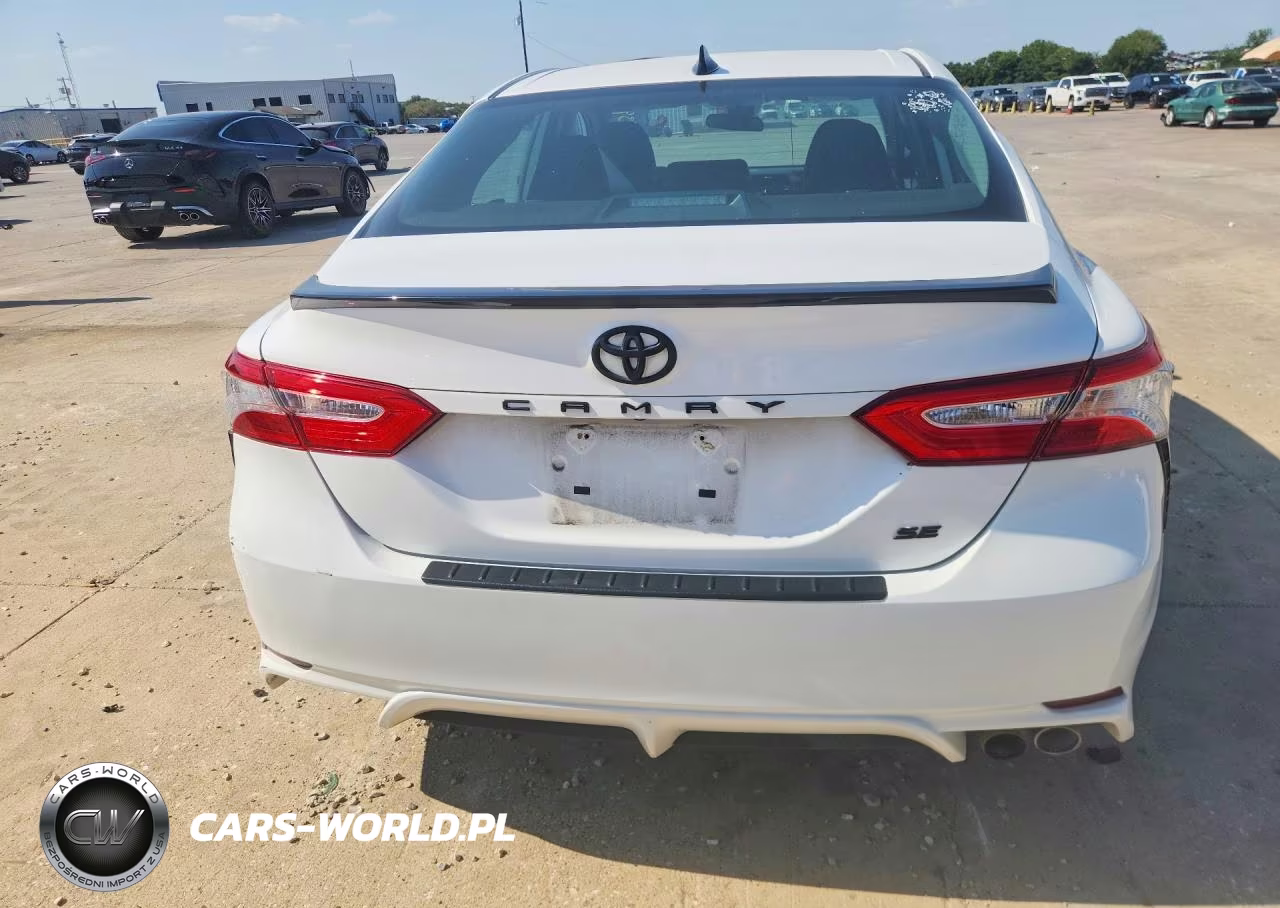 2020 Toyota Camry Se Nightshade VIN:4T1G11AK2LU354533 - 6
