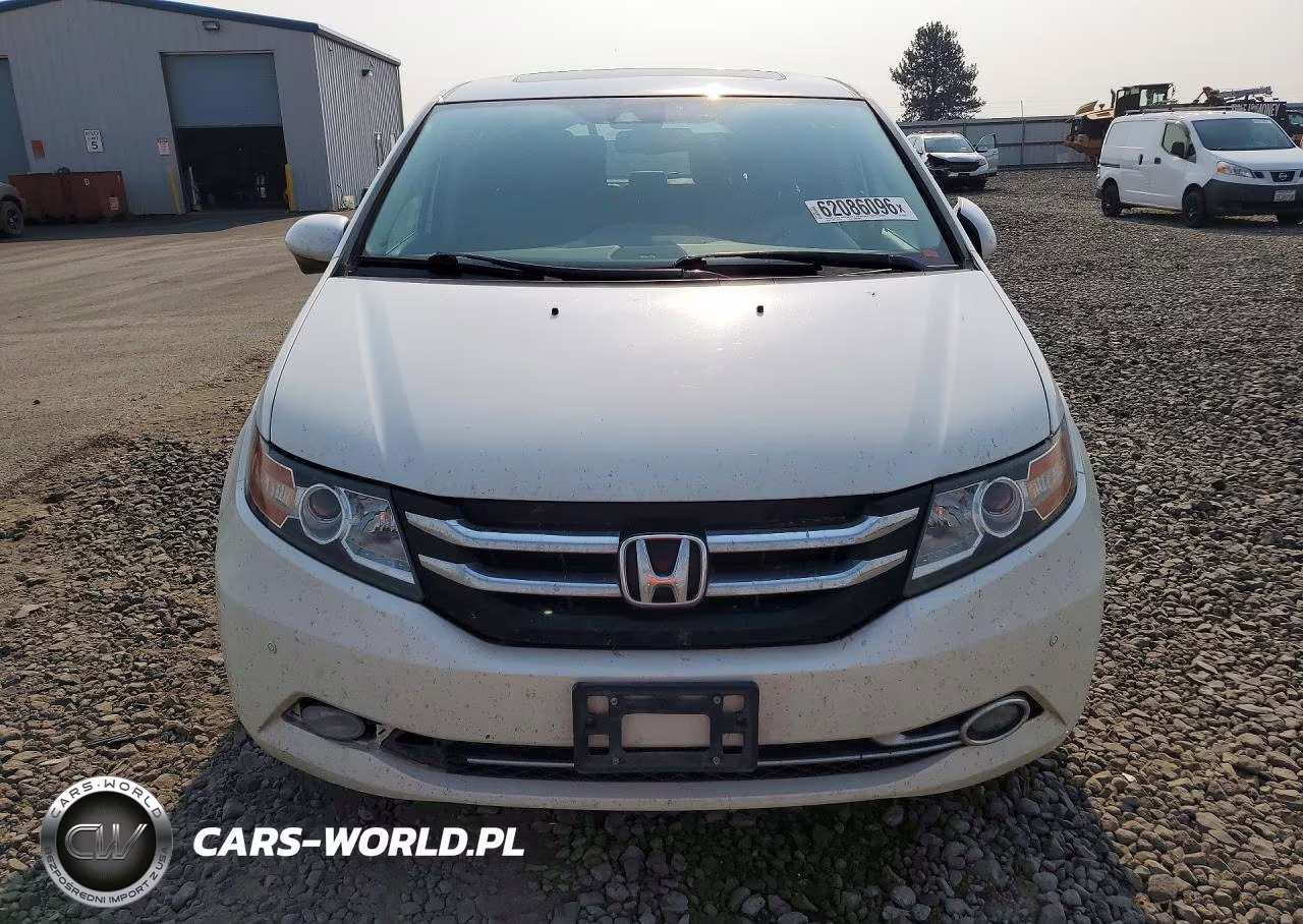 2016 Honda Odyssey Touring VIN:5FNRL5H97GB016996 - 5