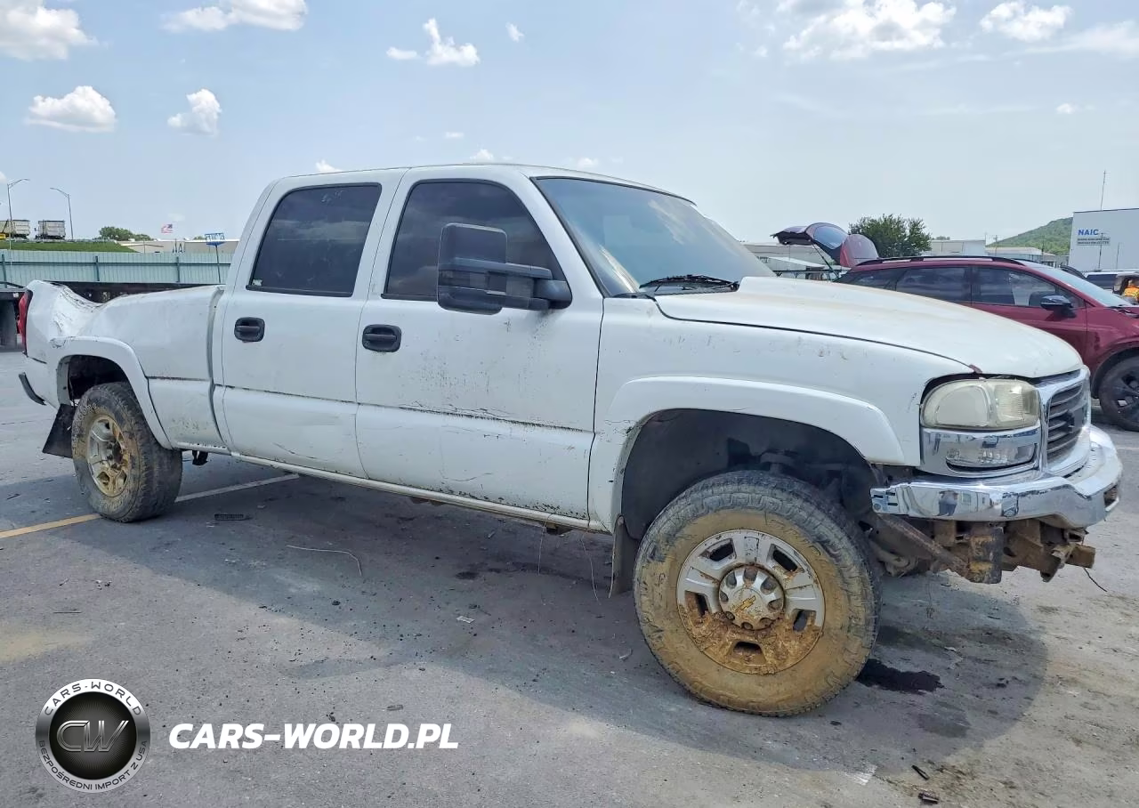 2003 GMC Sierra C1500 Heavy Duty VIN:1GTGC13U73F154748 - 4