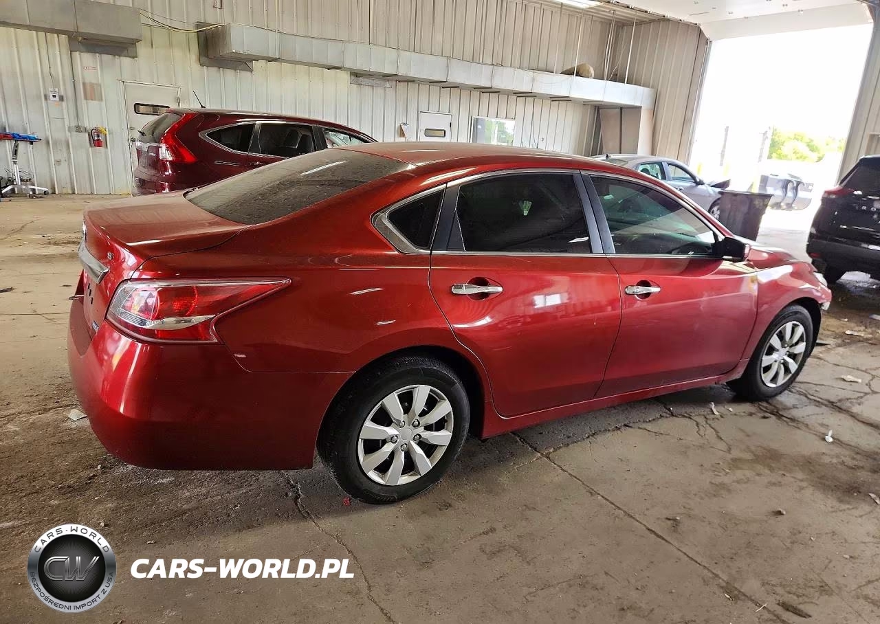 2013 Nissan Altima 2.5 VIN:1N4AL3AP8DC245647 - 3