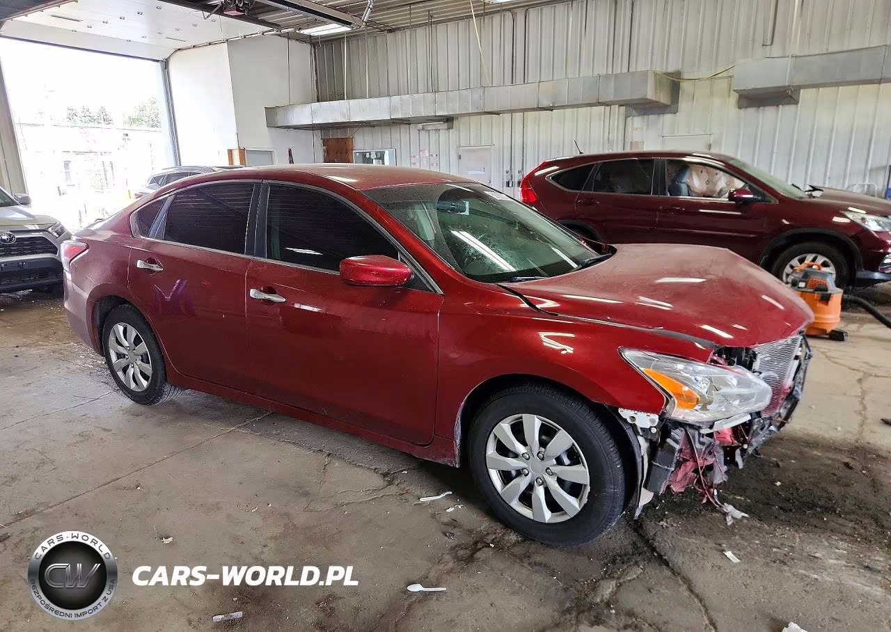 2013 Nissan Altima 2.5 VIN:1N4AL3AP8DC245647 - 4