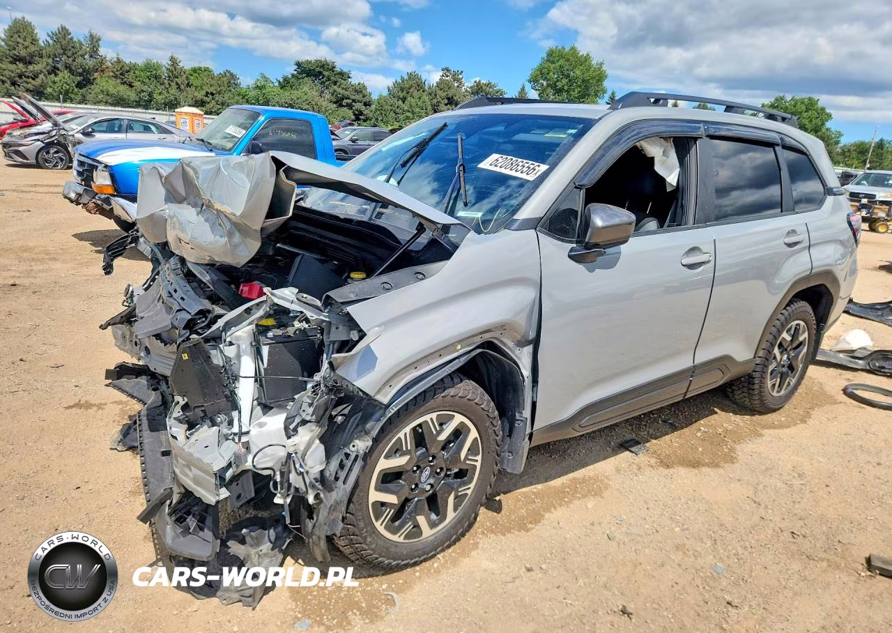 2025 Subaru Forester Premium VIN:JF2SLDDC4SH593430 - 1