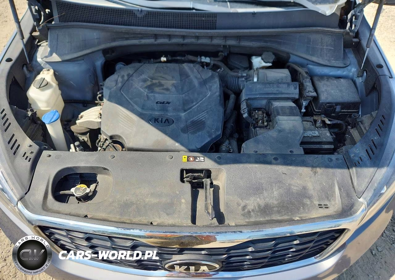 2020 Kia Sorento S VIN:5XYPG4A53LG612686 - 11