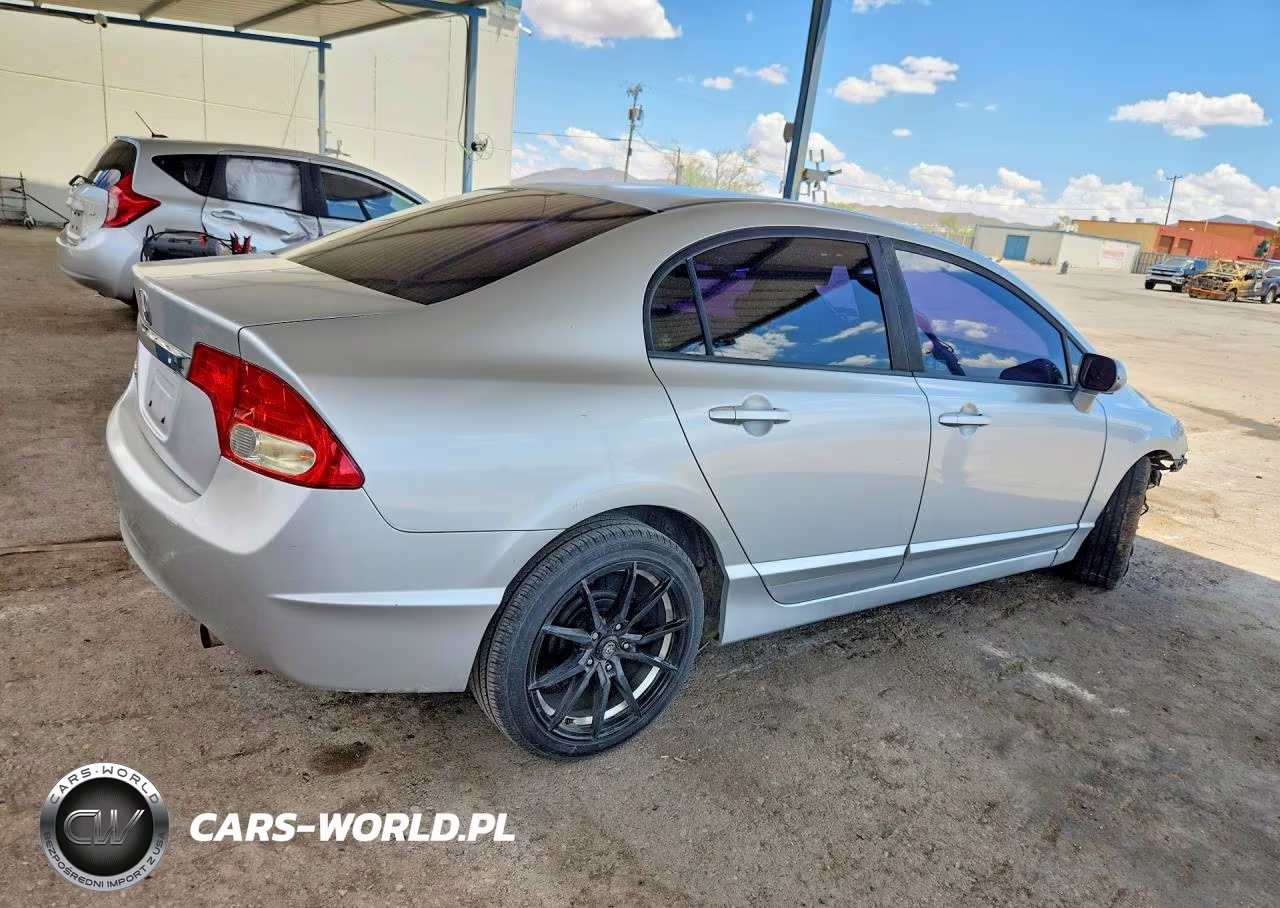 2009 Honda Civic Lx VIN:1HGFA16539L017033 - 3