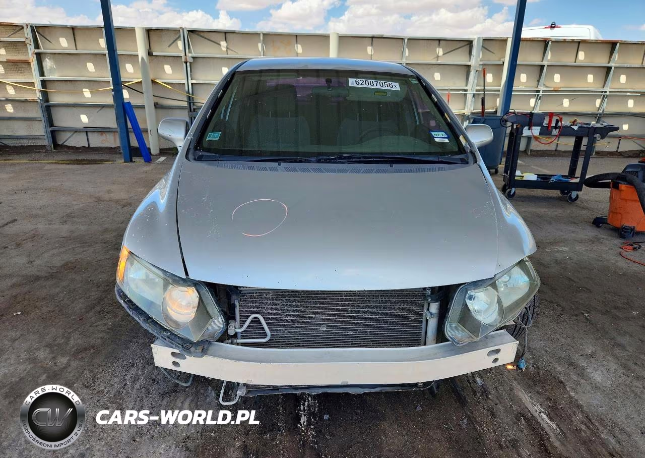 2009 Honda Civic Lx VIN:1HGFA16539L017033 - 5