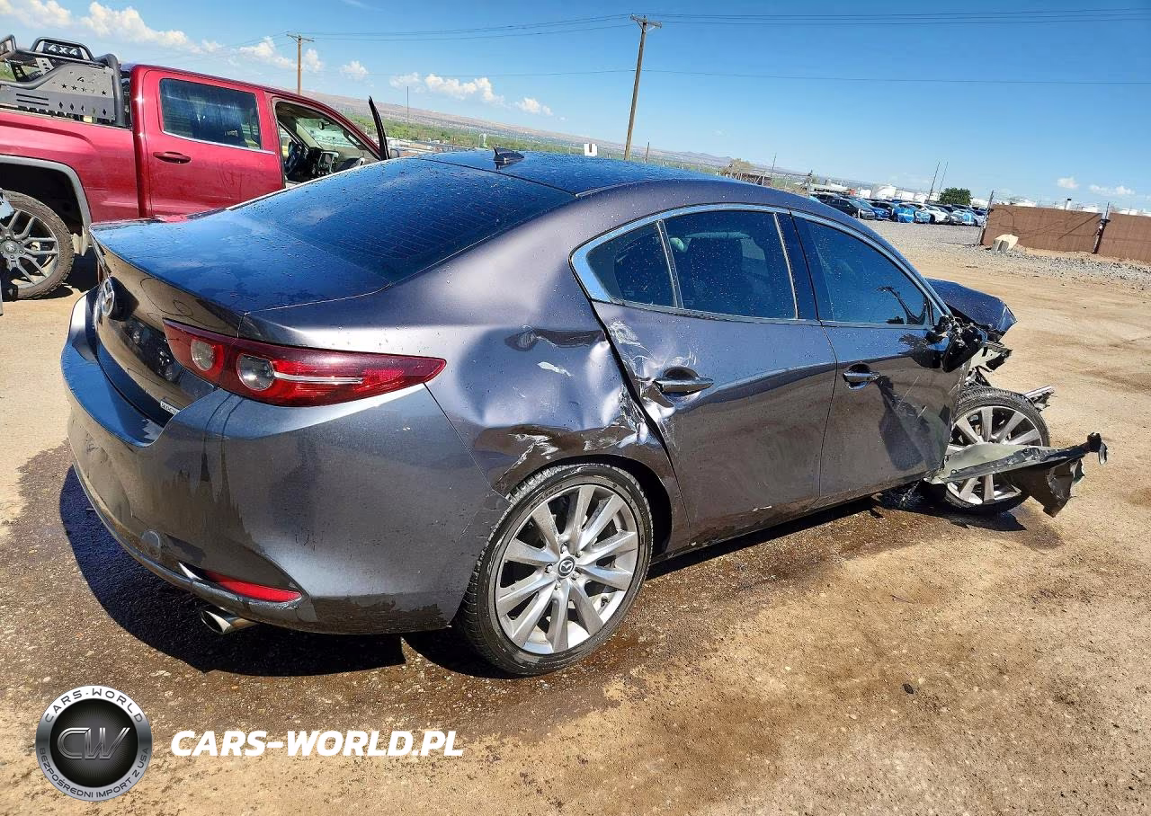 2019 Mazda 3 Premium VIN:3MZBPAEM2KM112219 - 3