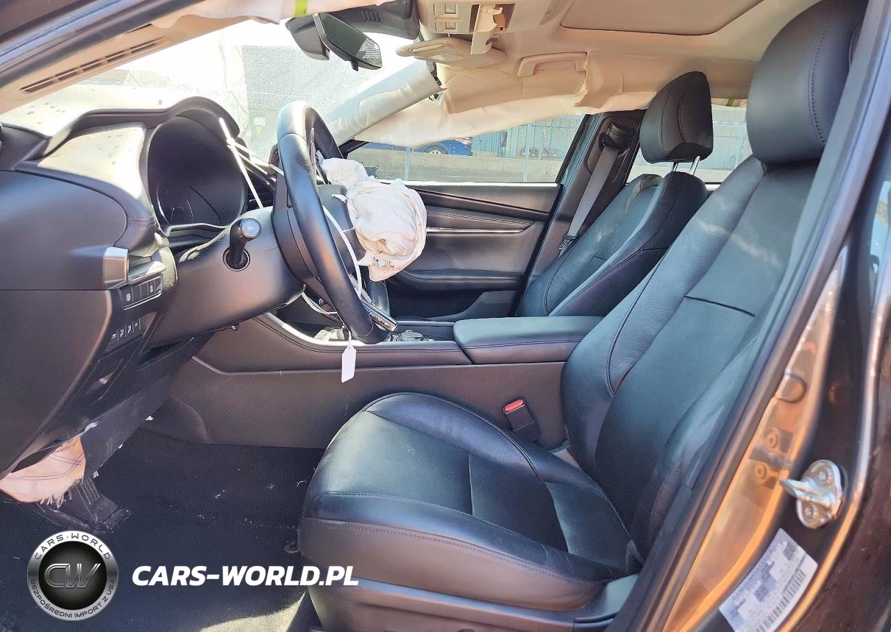 2019 Mazda 3 Premium VIN:3MZBPAEM2KM112219 - 7