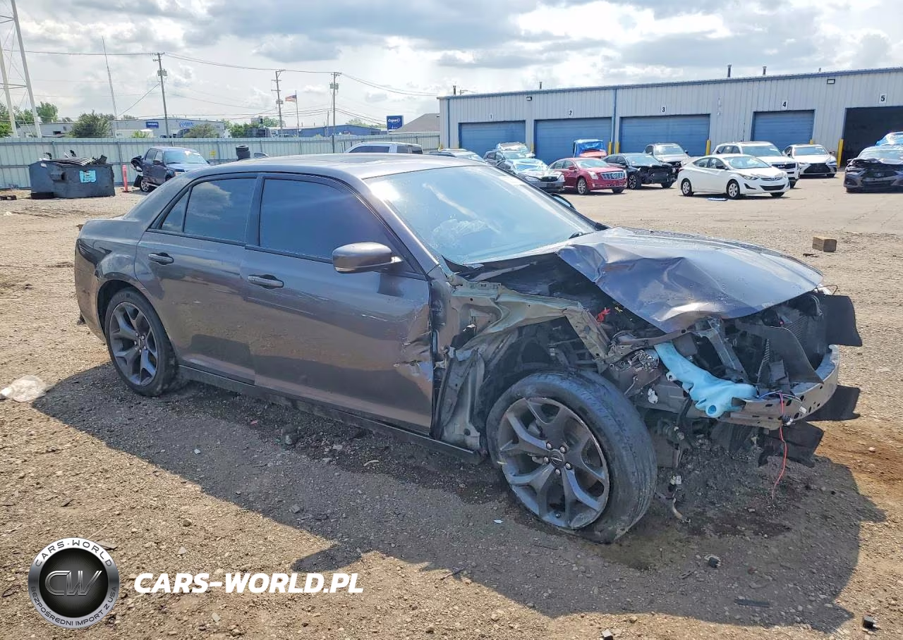 2023 Chrysler 300 S VIN:2C3CCABG5PH585267 - 4
