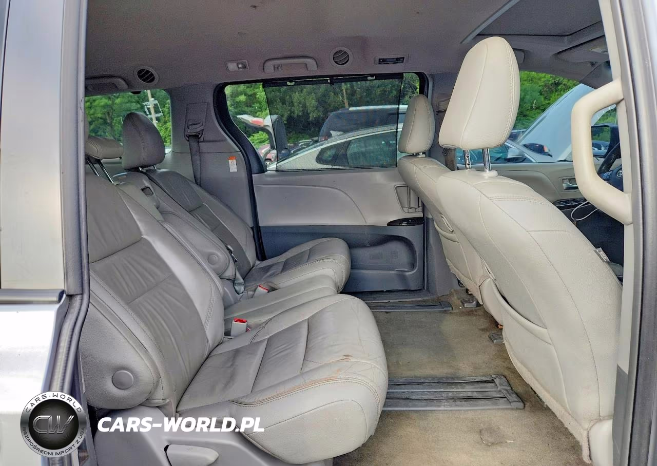 2018 Toyota Sienna Xle 8-Passenger VIN:5TDYZ3DCXJS927018 - 11