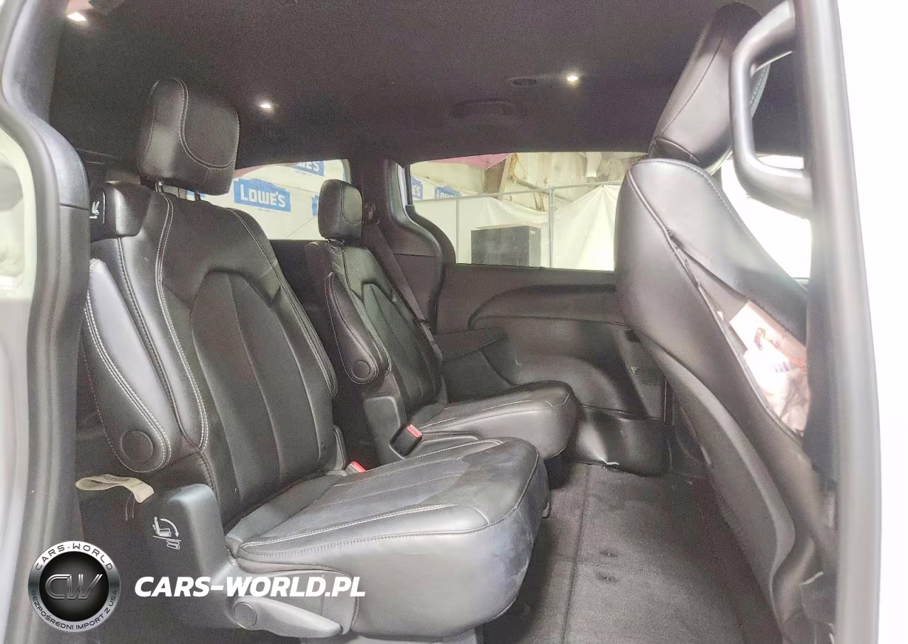 2026 Chrysler Pacifica Select VIN:2C4RC1BG4TR262595 - 11