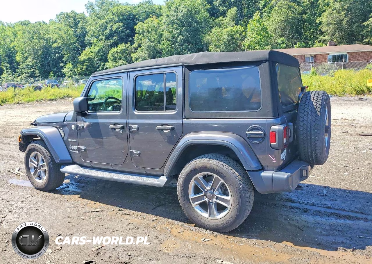 2019 Jeep Wrangler Unlimited Sahara VIN:1C4HJXEN9KW667825 - 2