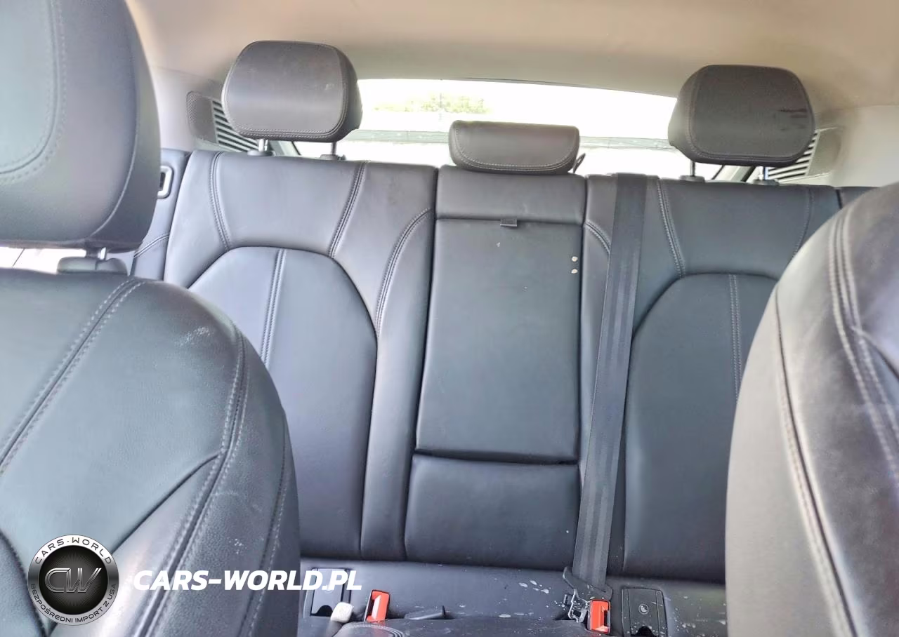 2019 Alfa Romeo Stelvio VIN:ZASPAJAN0K7C65997 - 10