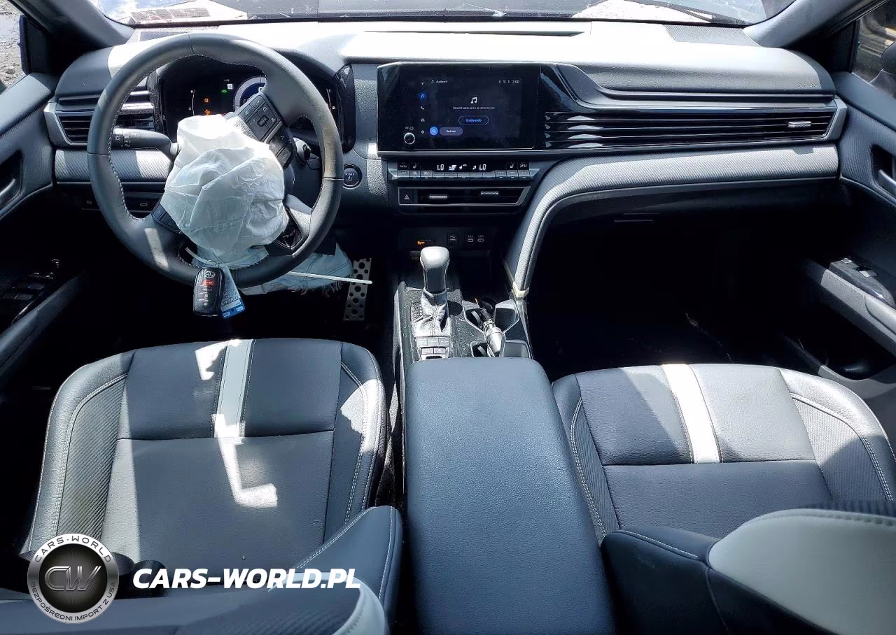 2025 Toyota Camry Se VIN:4T1DBADK1SU539070 - 8