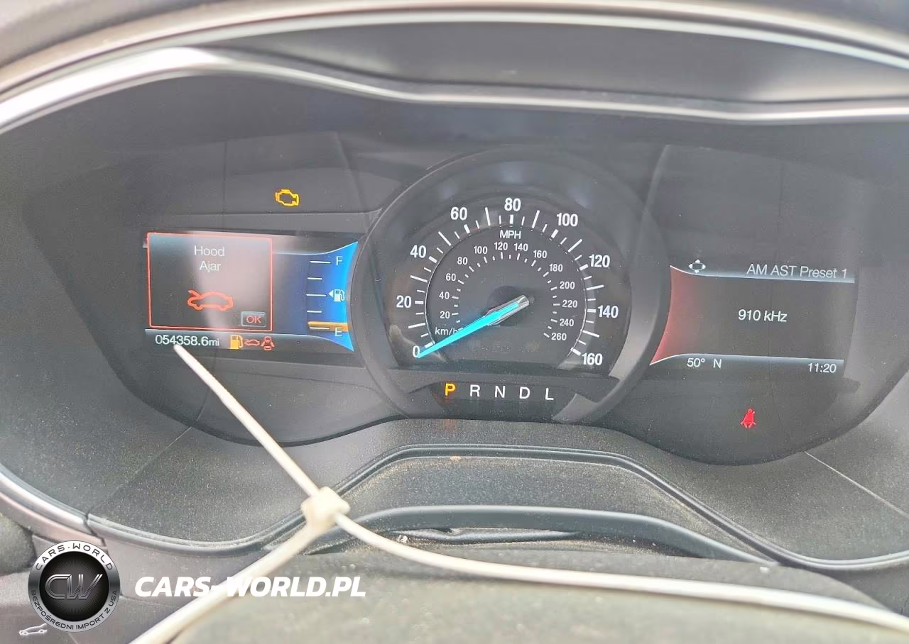 2019 Ford Fusion S VIN:3FA6P0G75KR176818 - 9