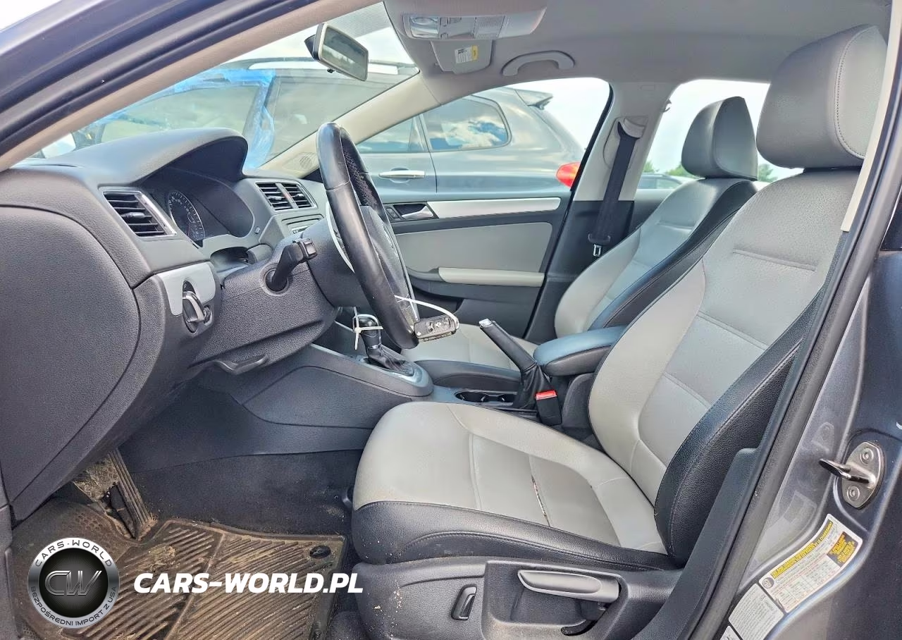 2013 Volkswagen Jetta Hybrid VIN:3VW637AJ8DM263208 - 7