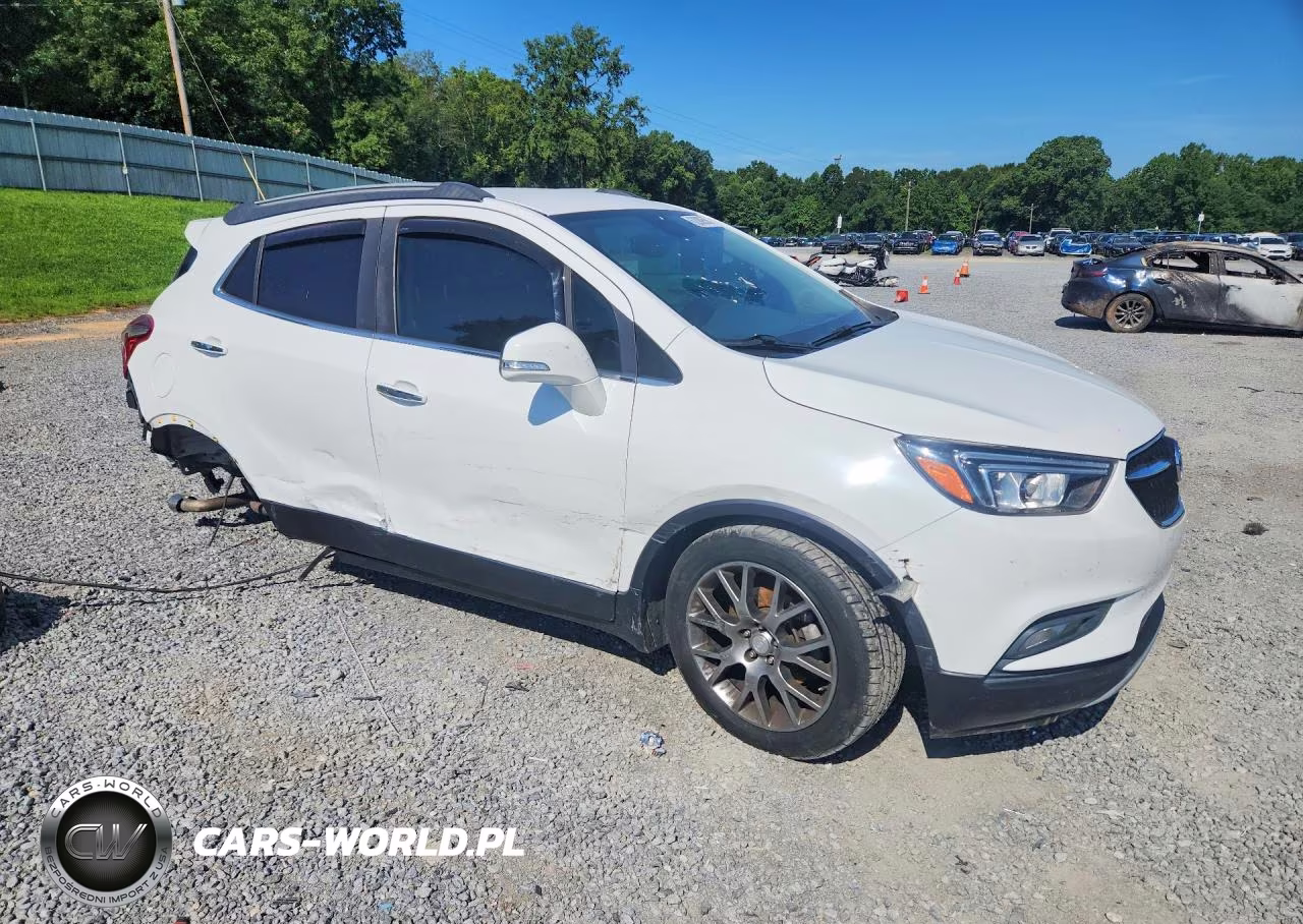 2018 Buick Encore Sport Touring VIN:KL4CJ1SM8JB623138 - 4