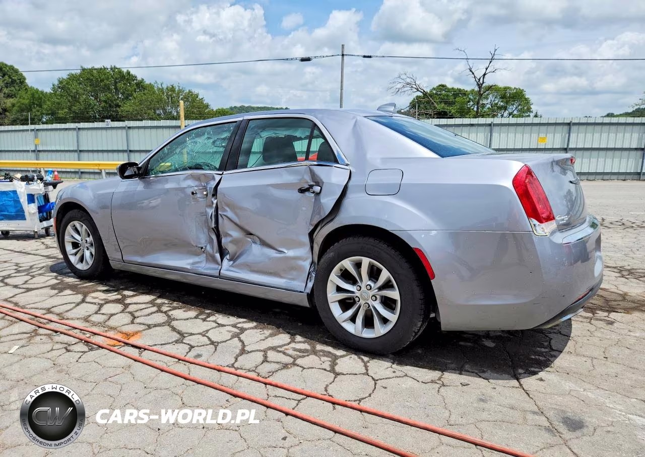 2015 Chrysler 300 Limited VIN:2C3CCAAG3FH837906 - 2