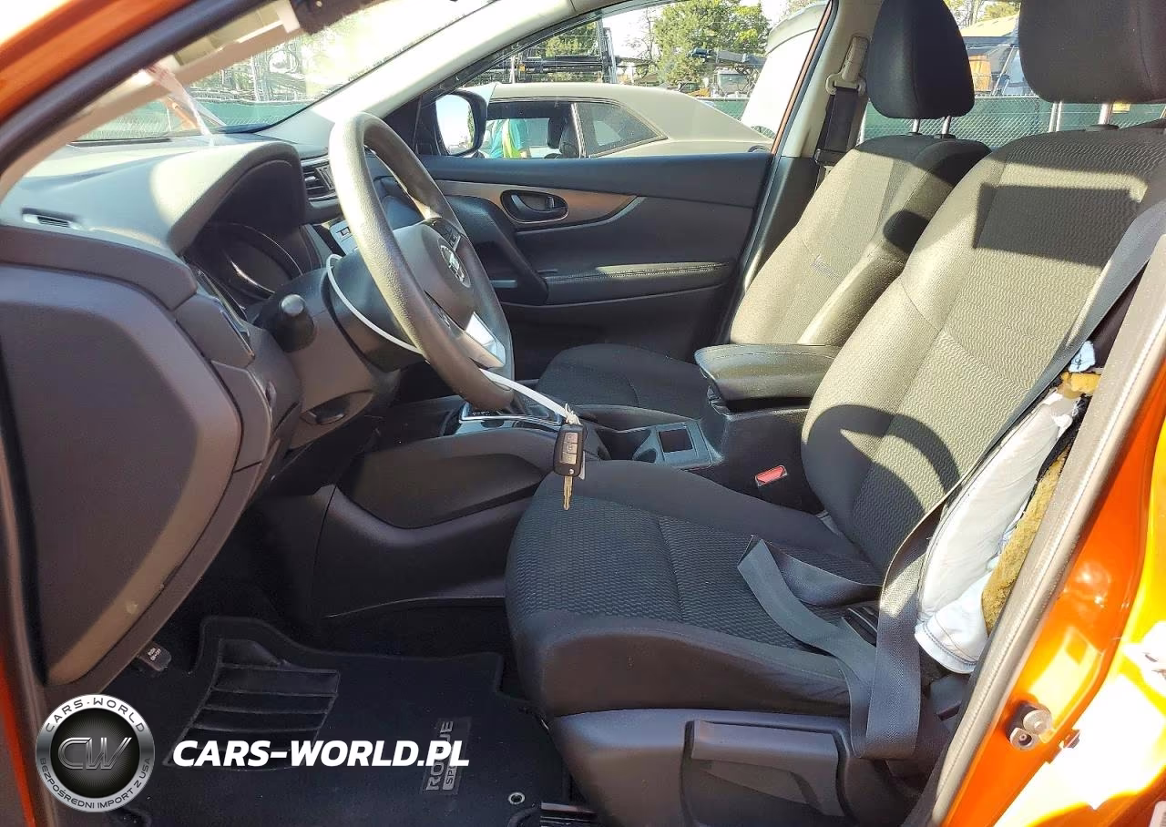 2017 Nissan Rogue Sport S VIN:JN1BJ1CR3HW102457 - 7