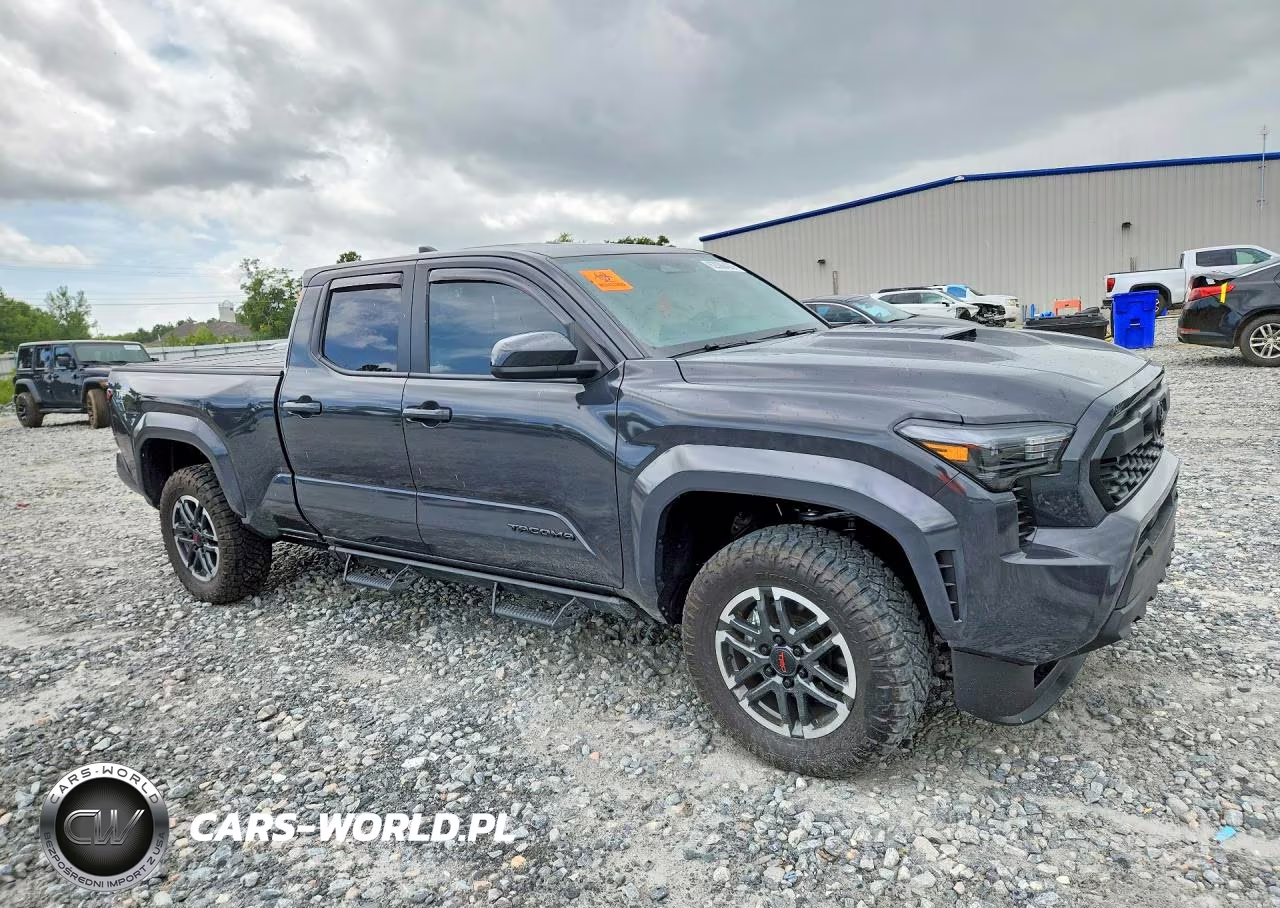 2026 Toyota Tacoma Trd Sport VIN:3TMLB5FN5TM059361 - 4