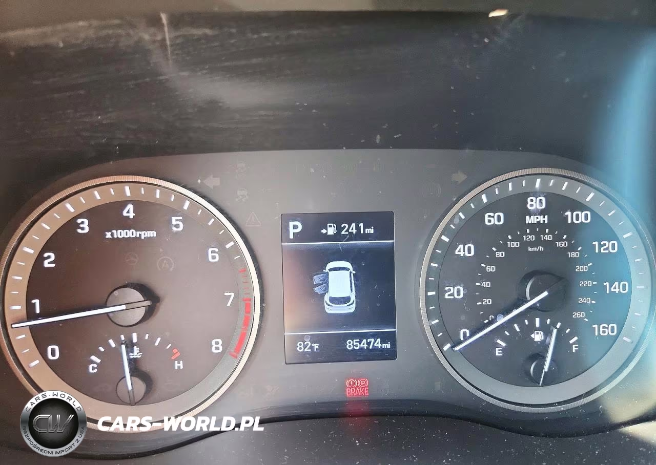 2021 Hyundai Tucson Base VIN:KM8J23A47MU407342 - 9