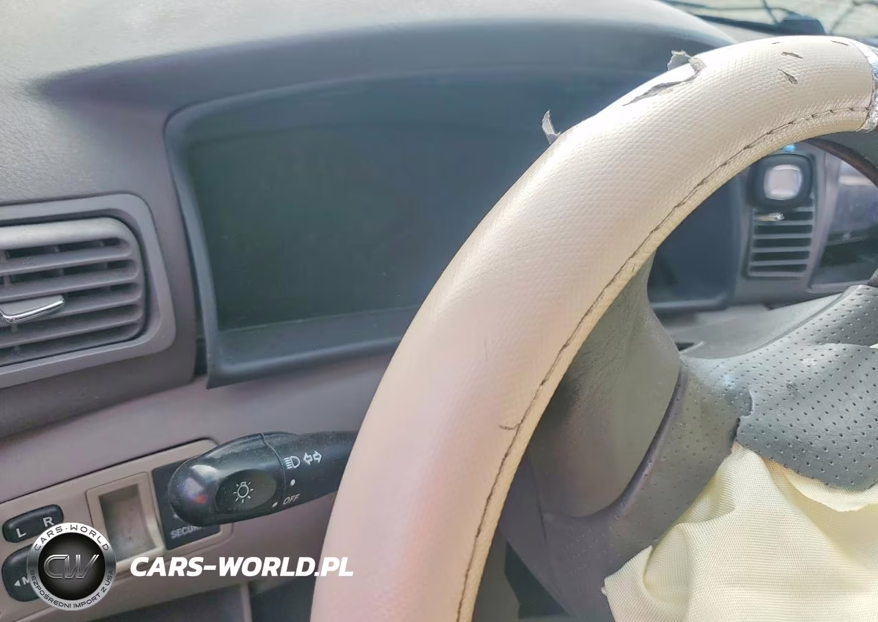 2007 Toyota Corolla Le VIN:1NXBR32E07Z833496 - 9