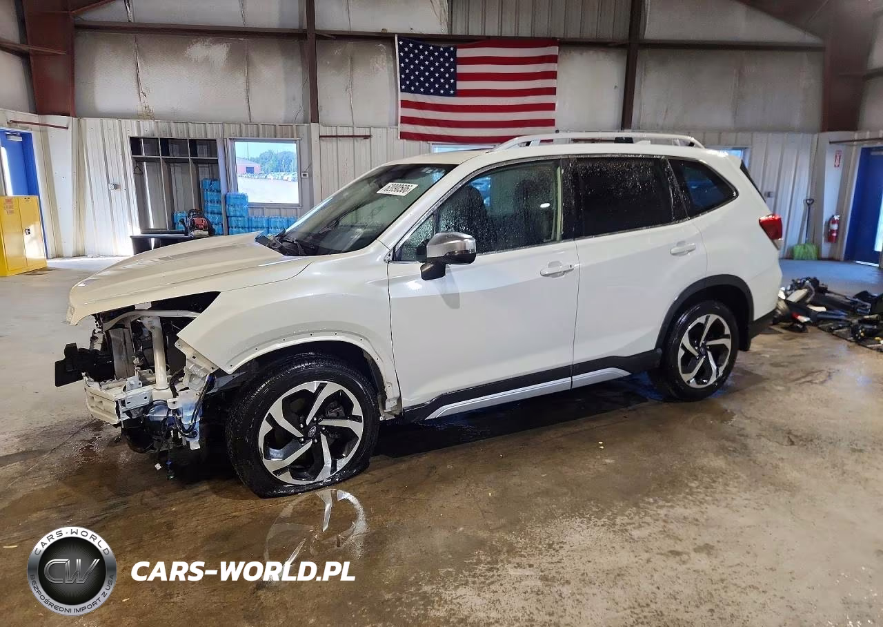 2023 Subaru Forester Touring – zdjęcie 1 z 14