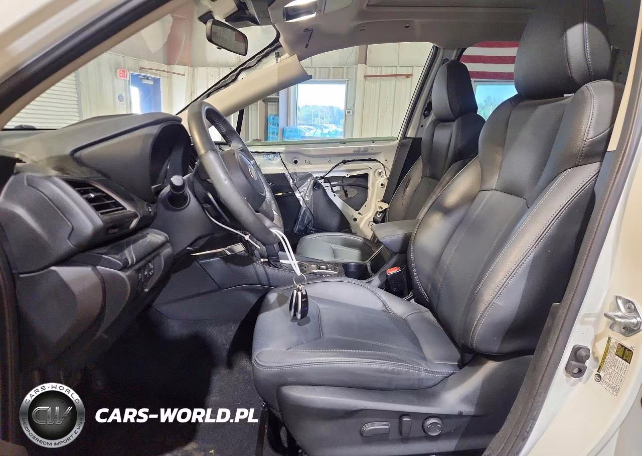 2023 Subaru Forester Touring VIN:JF2SKARCXPH506535 - 7