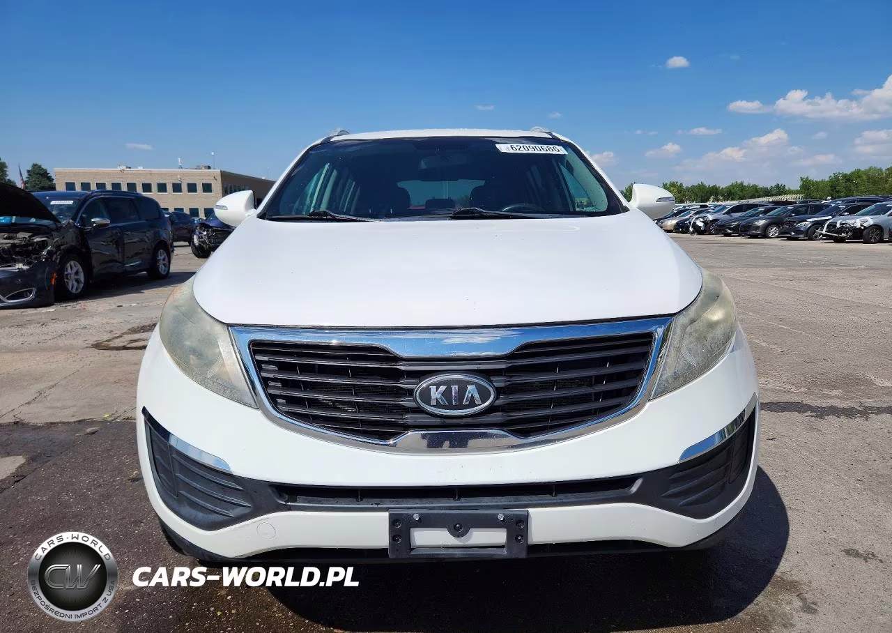 2012 Kia Sportage Lx VIN:KNDPBCA21C7234346 - 5