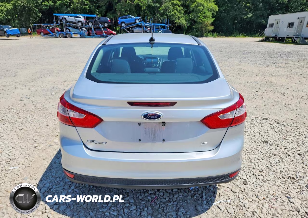 2014 Ford Focus Se VIN:1FADP3F24EL125554 - 6