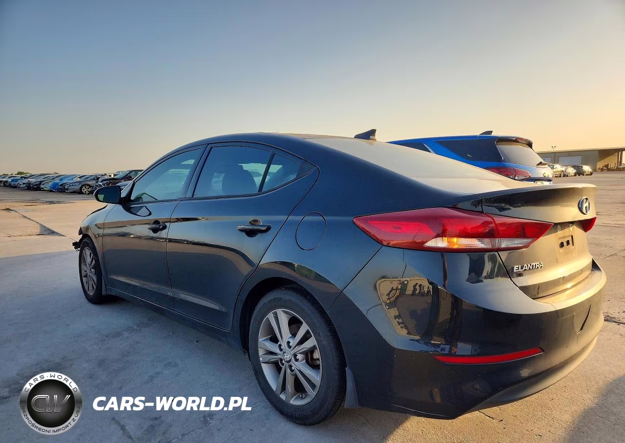 2018 Hyundai Elantra Value Edition VIN:5NPD84LF1JH246318 - 2