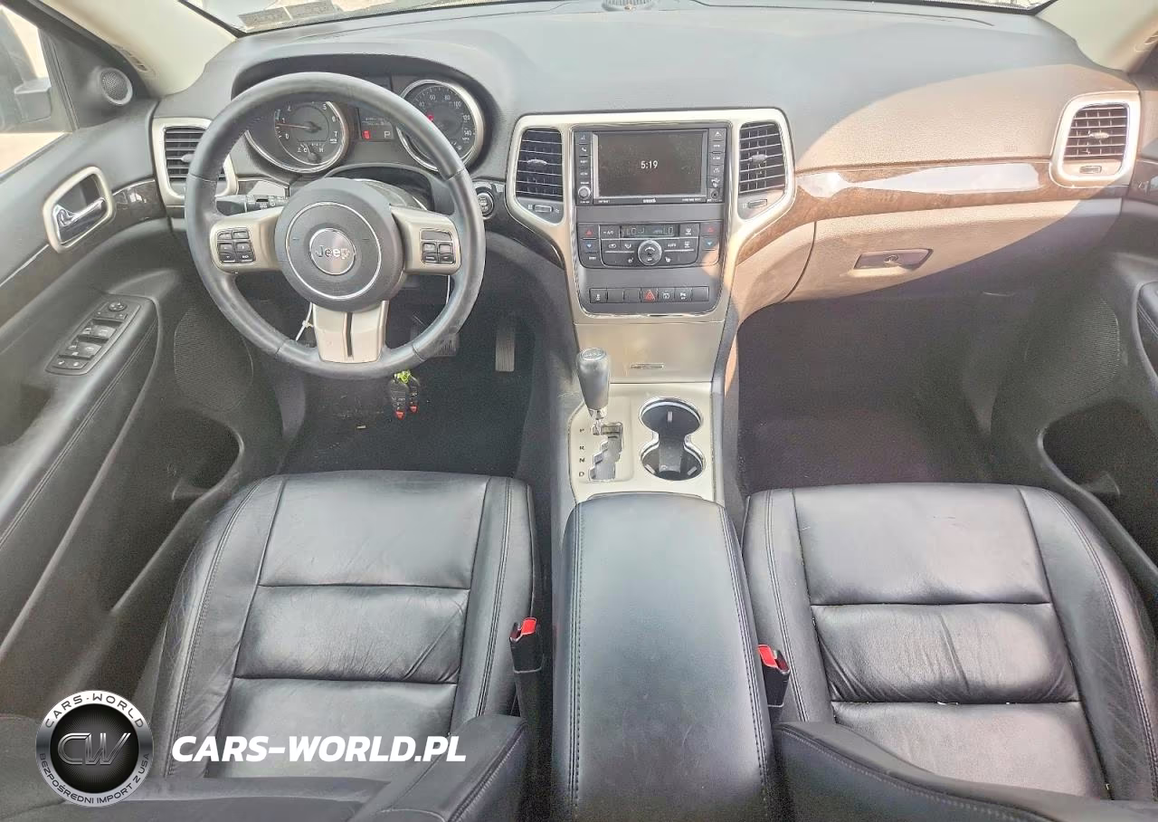 2013 Jeep Grand Cherokee Laredo VIN:1C4RJFAG6DC528231 - 8