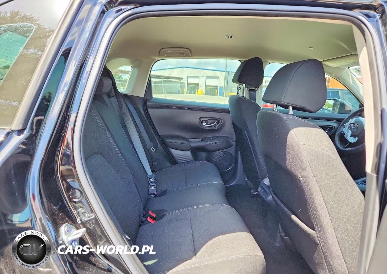 2025 Honda Hr-V Lx VIN:3CZRZ1H30SM737033 - 11