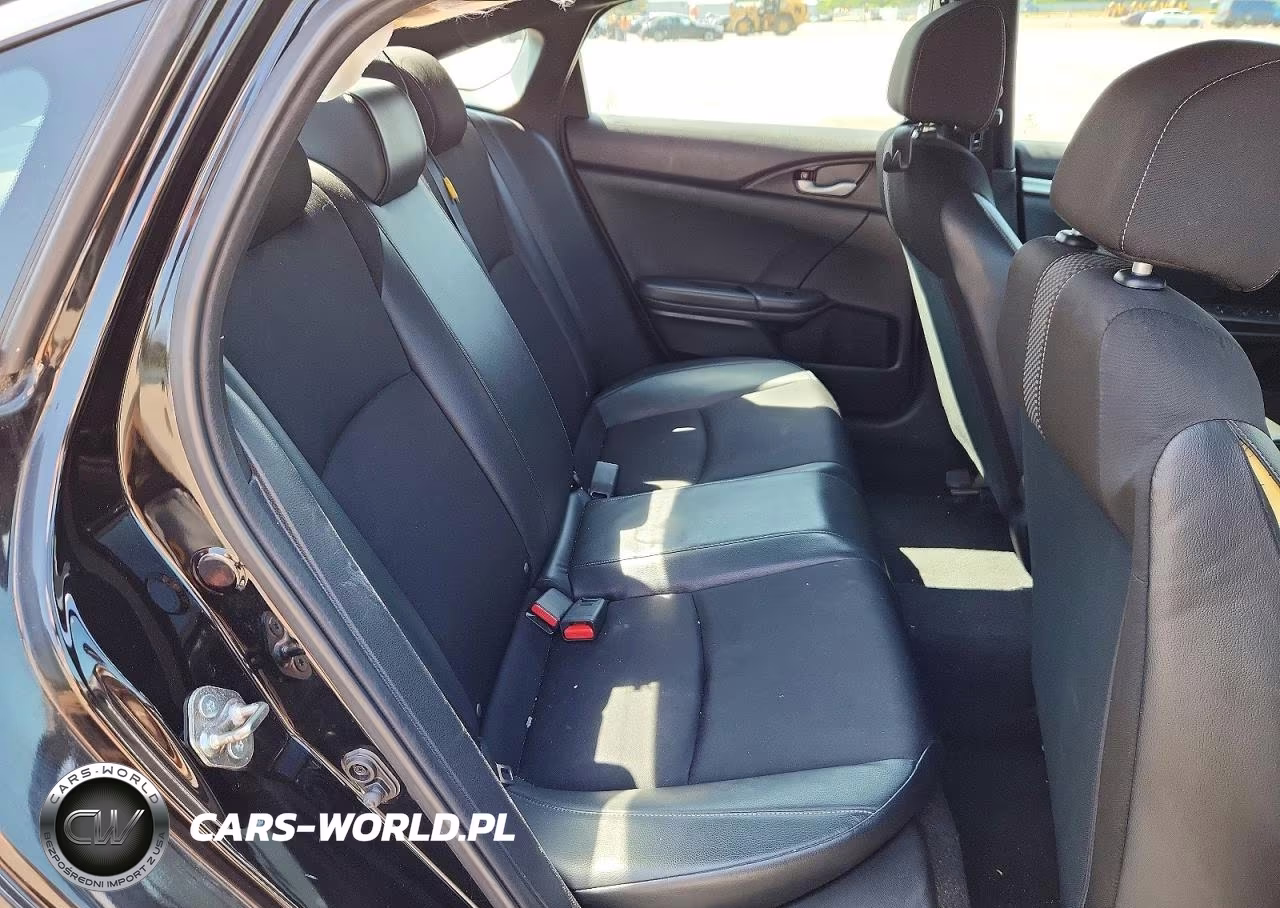 2019 Honda Civic Sport VIN:2HGFC2F8XKH514643 - 10