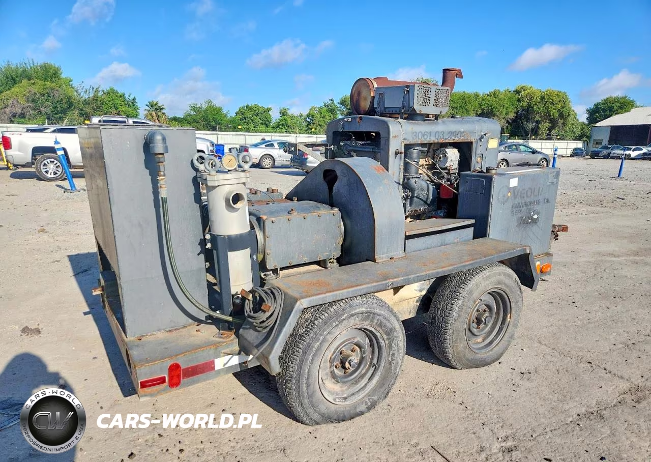 1981 Other Nlb 1012D - Water Pump VIN:U189160 - 4
