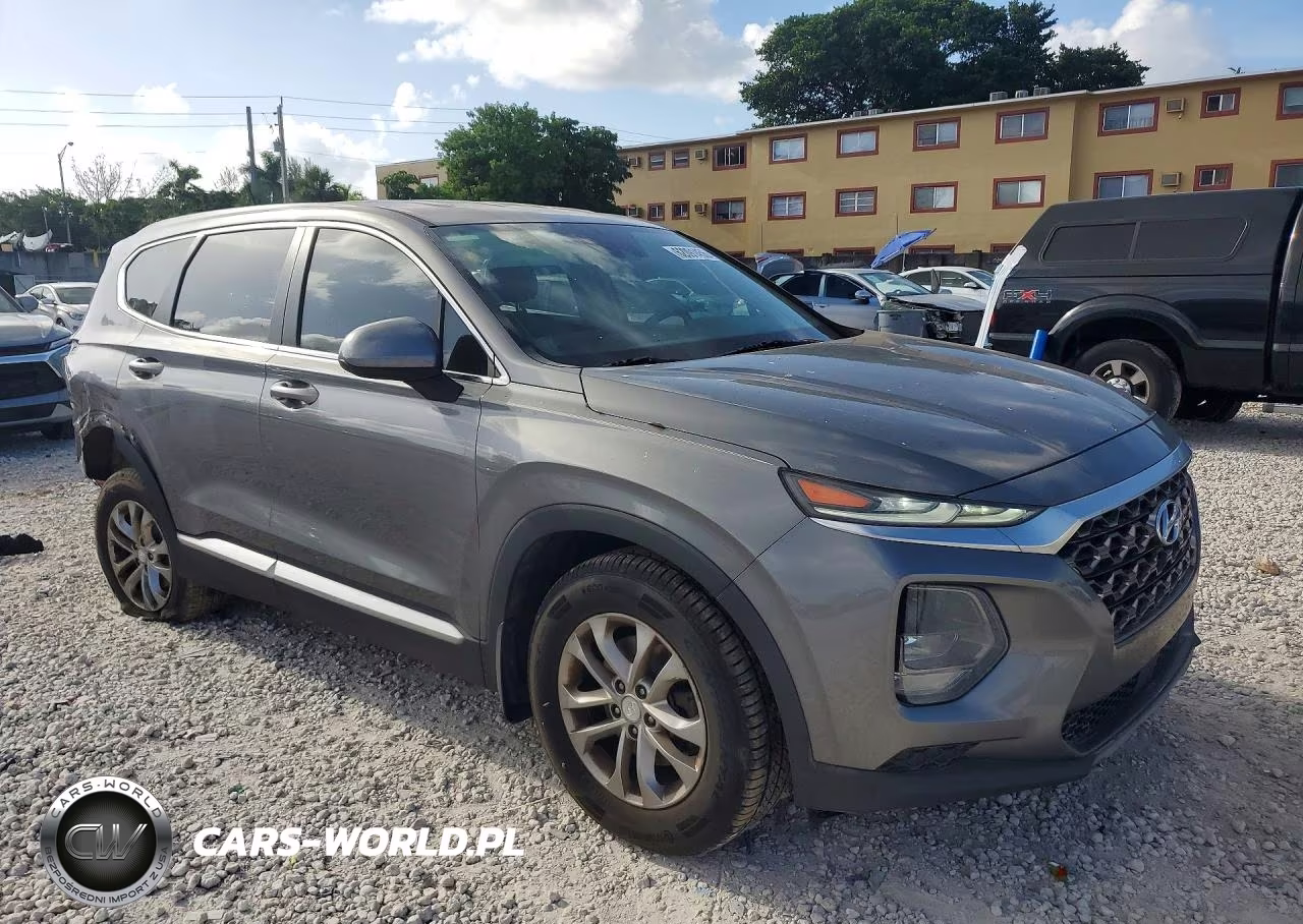 2020 Hyundai Santa Fe VIN:5NMS23AD8LH141568 - 4