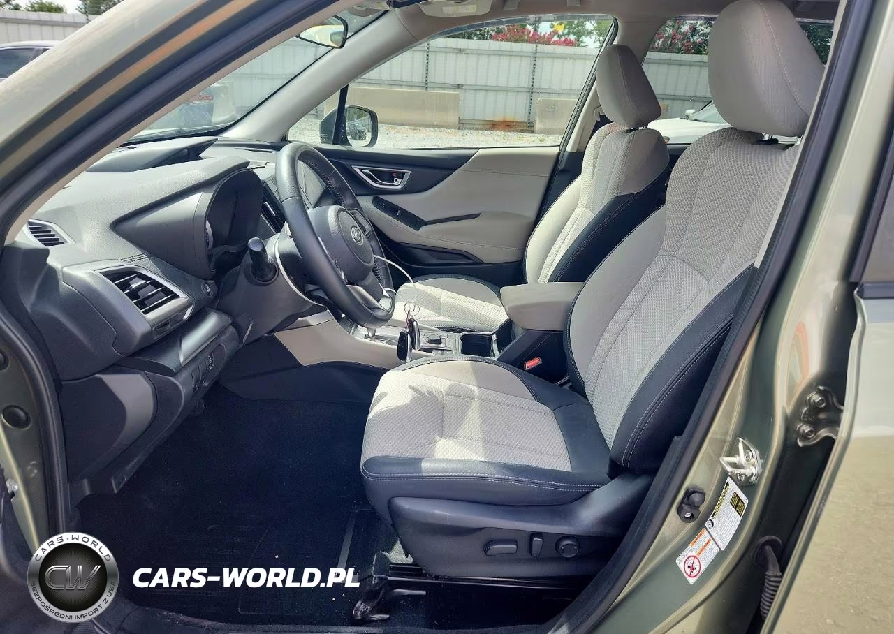 2019 Subaru Forester Premium VIN:JF2SKAGC0KH495234 - 7