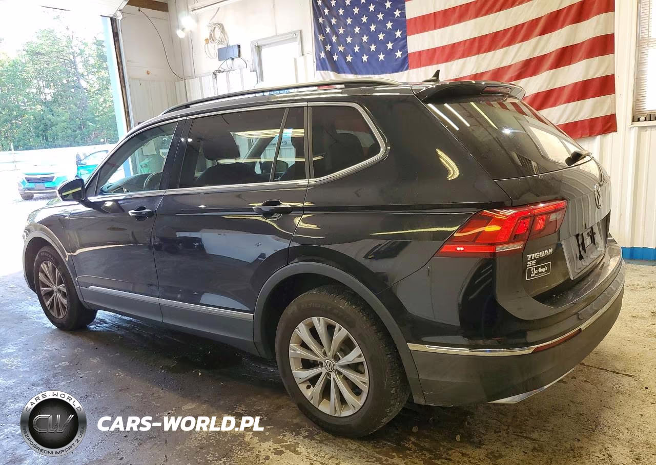 2018 Volkswagen Tiguan Se VIN:3VV2B7AX5JM067992 - 2