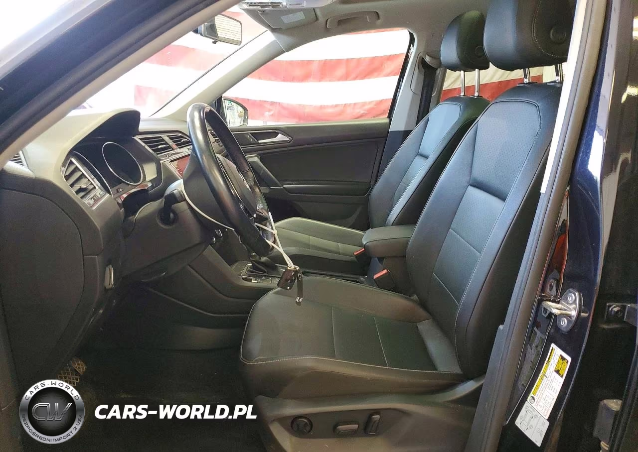 2018 Volkswagen Tiguan Se VIN:3VV2B7AX5JM067992 - 7