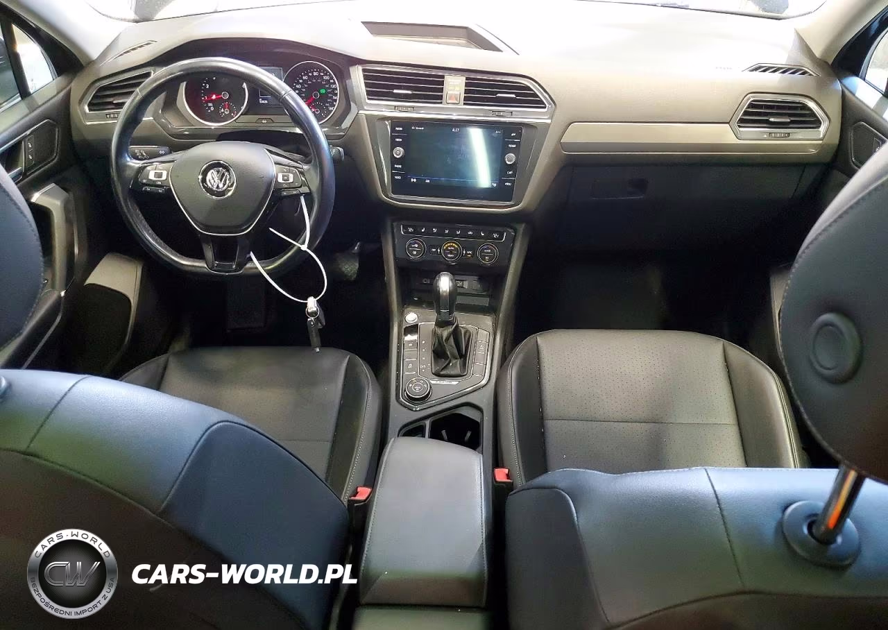 2018 Volkswagen Tiguan Se VIN:3VV2B7AX5JM067992 - 8