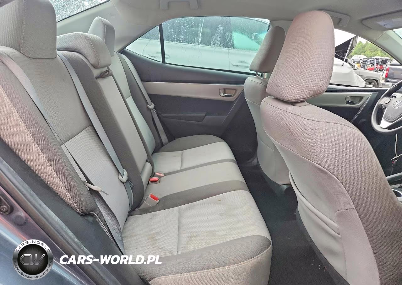 2018 Toyota Corolla Le VIN:2T1BURHE0JC084491 - 10