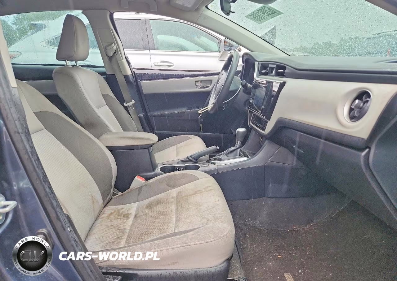 2018 Toyota Corolla Le VIN:2T1BURHE0JC084491 - 7