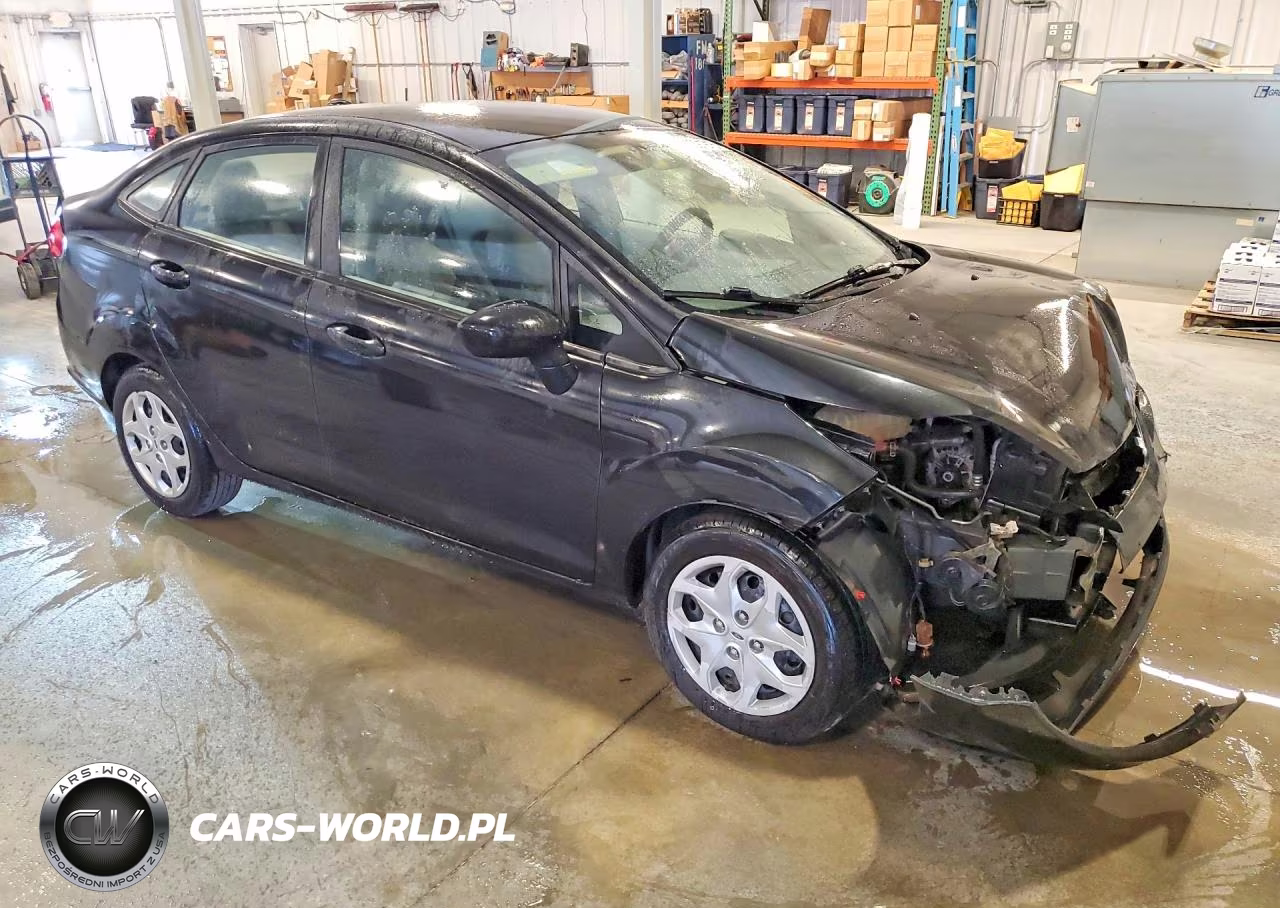 2013 Ford Fiesta S VIN:3FADP4AJ0DM225880 - 4