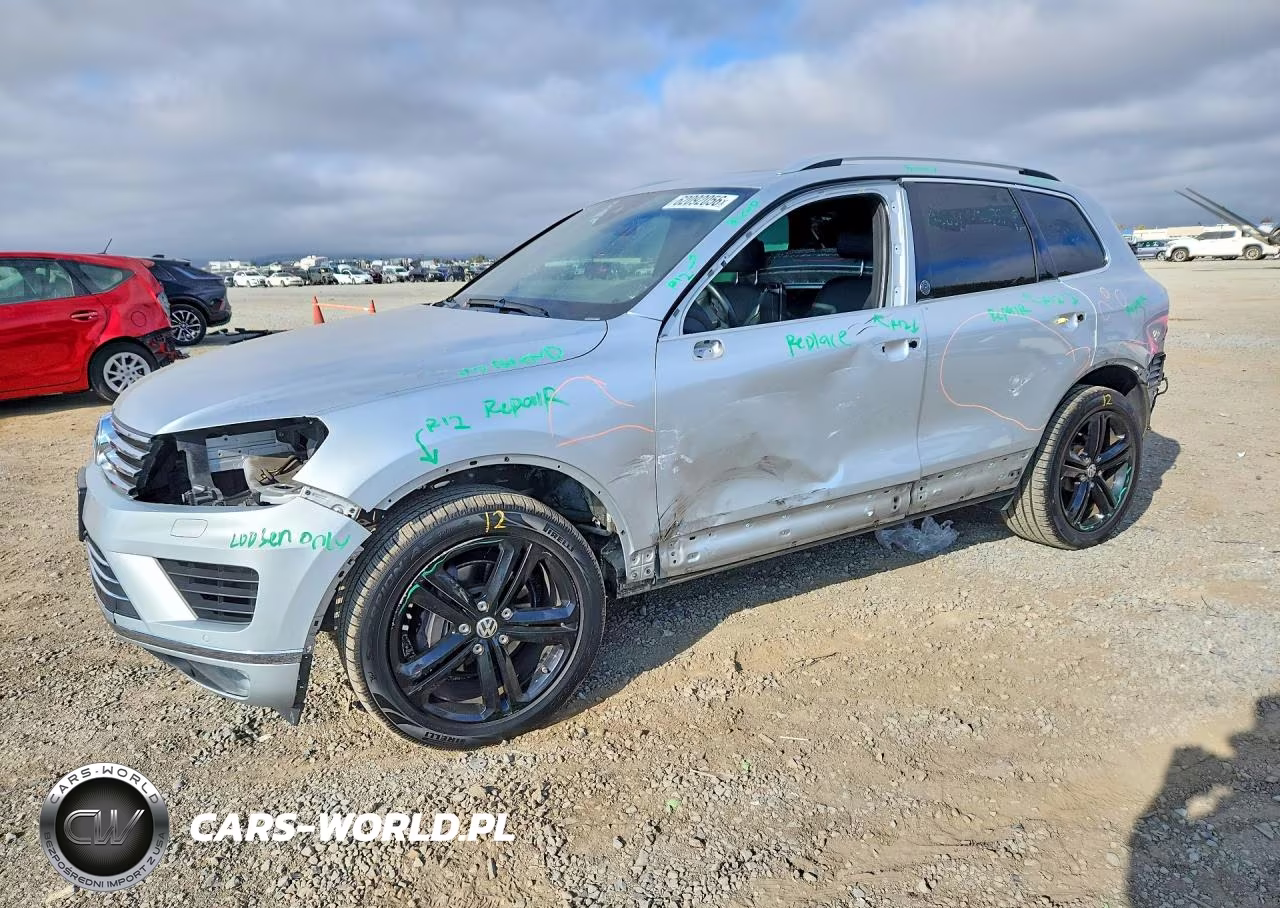 2017 Volkswagen Touareg Wolfsburg – zdjęcie 1 z 14
